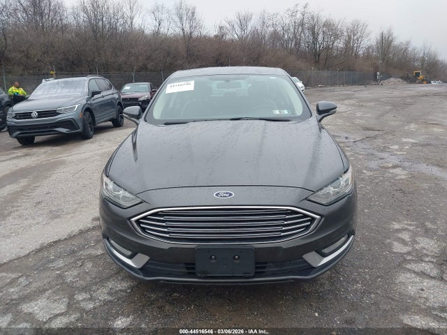 3FA6P0H74HR281292 Ford FUSION SE