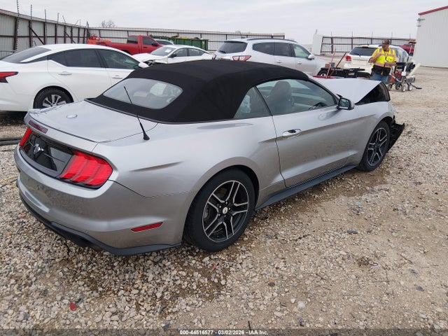 Ford Mustang Ecoboost Premium 2020 1FATP8UH4L5113065 Image 4