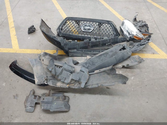 Aukcja sprzedaży 2017 Toyota Tacoma Sr5 V6, vin: 3TMCZ5AN1HM050800, numer aukcji: 44516579