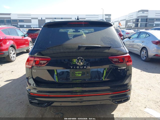 2024 Volkswagen Tiguan 2.0t Se R-line Black მანქანა იყიდება აუქციონზე, vin: 3VVCB7AX1RM223073, აუქციონის ნომერი: 44516588