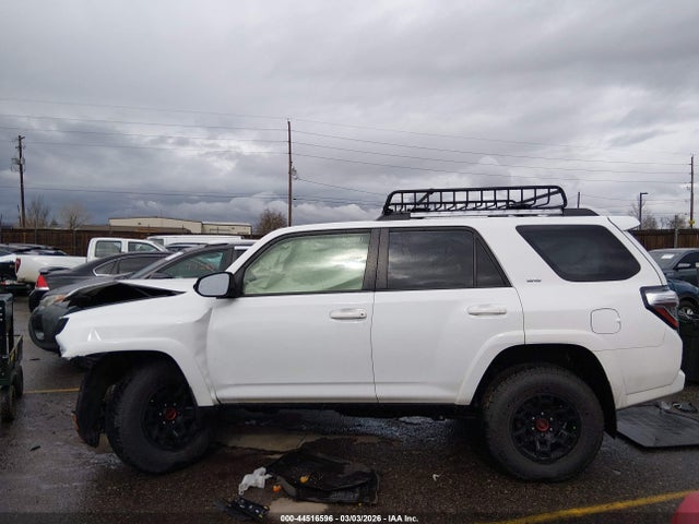 Aukcja sprzedaży 2023 Toyota 4runner Sr5, vin: JTEMU5JR7P6092677, numer aukcji: 44516596