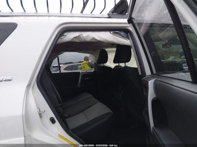 Aukcja sprzedaży 2023 Toyota 4runner Sr5, vin: JTEMU5JR7P6092677, numer aukcji: 44516596