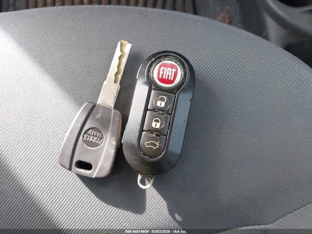 2016 FIAT 500 3C3CFFAR8GT120691 Photo 10