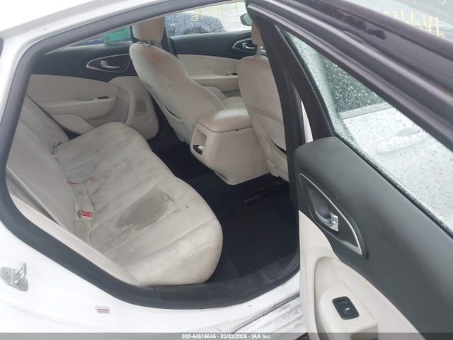 Продажа на аукционе авто 2015 Chrysler 200 Limited, vin: 1C3CCCAB3FN595187, номер лота: 44516646