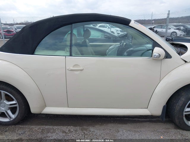 Продажа на аукционе авто 2005 Volkswagen New Beetle Gls 1.8t, vin: 3VWCD31Y75M306251, номер лота: 44516667