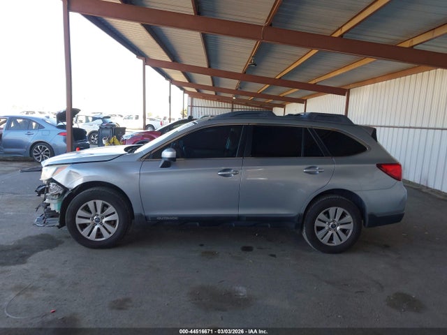 44516671 :رقم المزاد ، 4S4BSADC3F3329646 vin ، 2015 Subaru Outback 2.5i Premium مزاد بيع