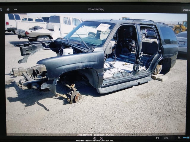 2005 Chevrolet Tahoe Ls მანქანა იყიდება აუქციონზე, vin: 1GNEC13TX5R216702, აუქციონის ნომერი: 44516679
