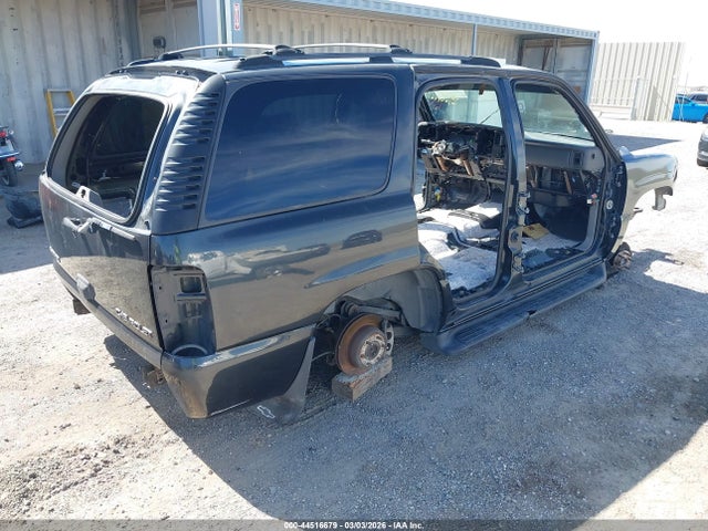 2005 Chevrolet Tahoe Ls მანქანა იყიდება აუქციონზე, vin: 1GNEC13TX5R216702, აუქციონის ნომერი: 44516679