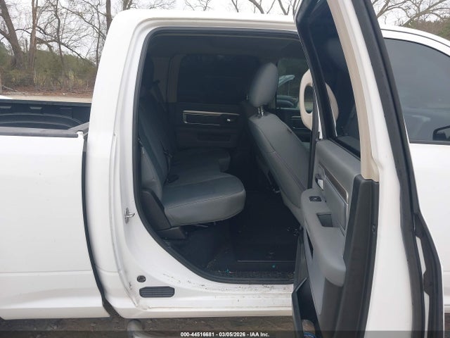 1C6RR6TT8KS532505 RAM 1500 Classic Slt 4x2 6&#039;4 Box