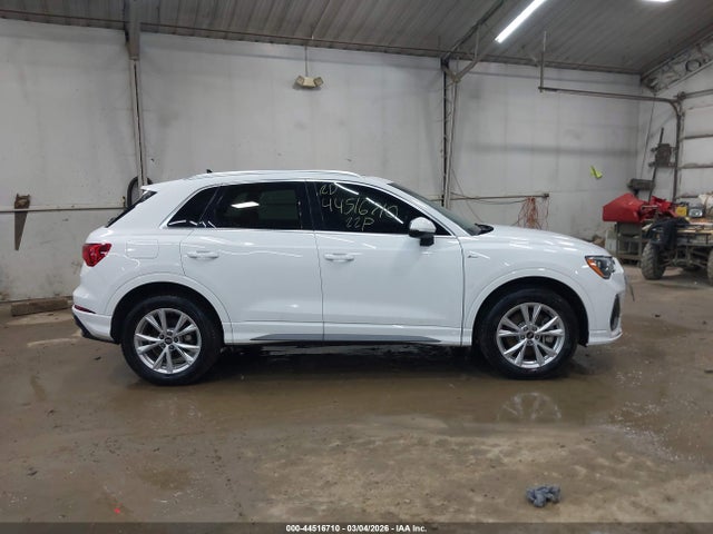 Продаж на аукціоні авто 2022 Audi Q3 Premium 45 Tfsi S Line Quattro Tiptronic, vin: WA1DECF31N1127695, номер лоту: 44516710