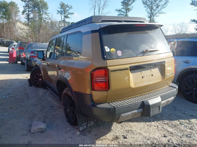 2024 TOYOTA LAND CRUISER JTEABFAJ3RK007689 Photo 2