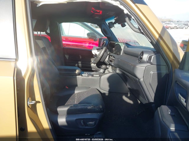 2024 TOYOTA LAND CRUISER JTEABFAJ3RK007689 Photo 4