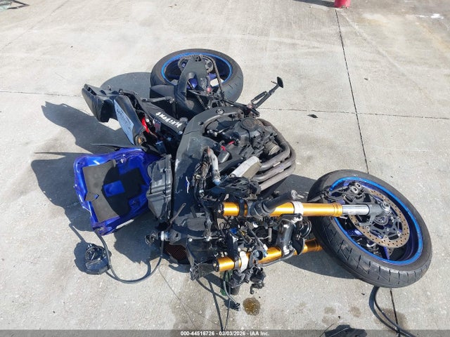 Yamaha YZFR6 2017 JYARJ28E6HA001798 Image 15