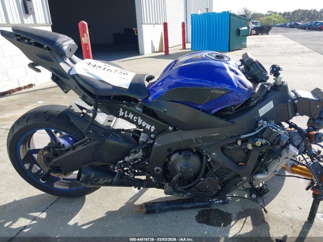 Yamaha YZFR6 2017 JYARJ28E6HA001798 Image 13