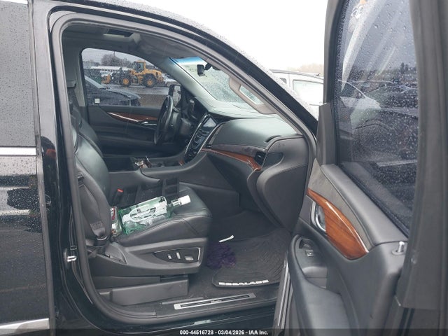 1GYS4CKJ9KR135328 Cadillac Escalade Premium Luxury