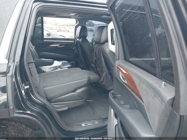 1GYS4CKJ9KR135328 Cadillac Escalade Premium Luxury