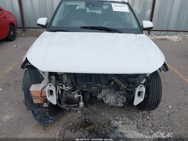 KMHRC8A37MU100323 Hyundai Venue Sel