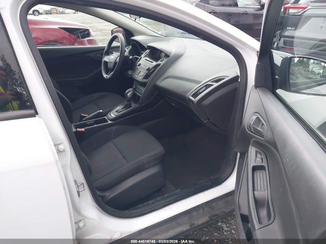 Ford FOCUS S 2017 1FADP3E28HL348587 Image 17