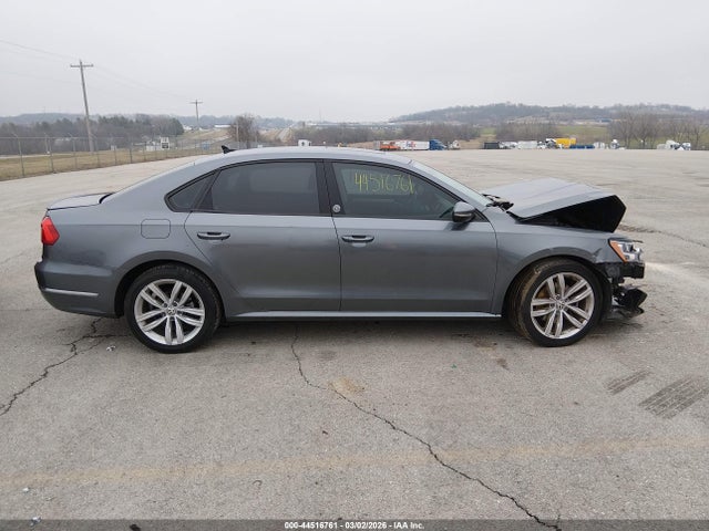 2019 Volkswagen Passat 2.0t Wolfsburg Edition მანქანა იყიდება აუქციონზე, vin: 1VWLA7A39KC010262, აუქციონის ნომერი: 44516761