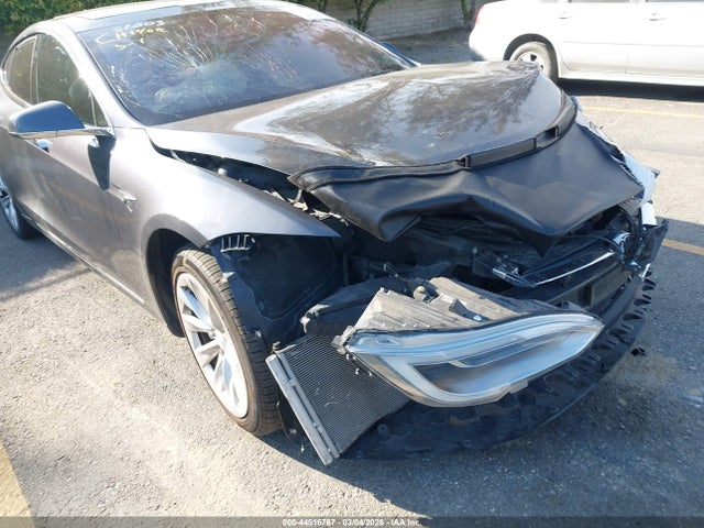2017 Tesla Model S 60/75 მანქანა იყიდება აუქციონზე, vin: 5YJSA1E15HF203766, აუქციონის ნომერი: 44516767
