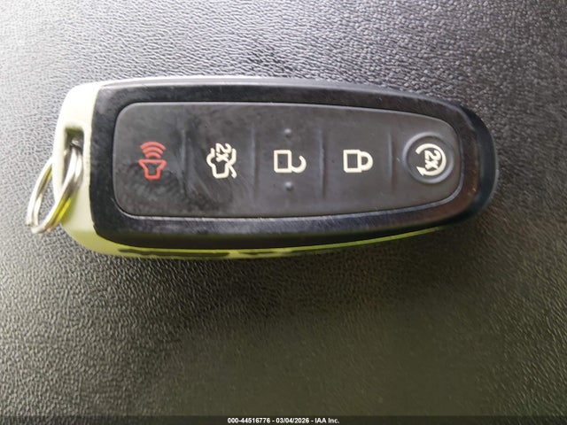 44516776 :رقم المزاد ، 1FAHP2E82HG122456 vin ، 2017 Ford Taurus Sel مزاد بيع