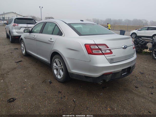 44516776 :رقم المزاد ، 1FAHP2E82HG122456 vin ، 2017 Ford Taurus Sel مزاد بيع