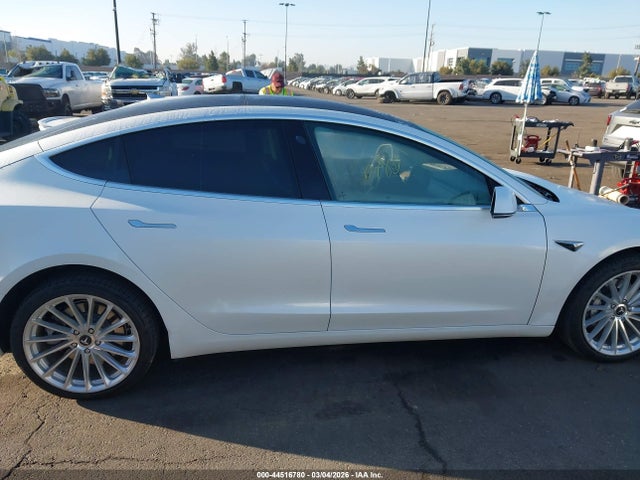5YJ3E1EA0LF613814 Tesla Model 3 Standard Range Plus Rear-wheel Drive/standard Range Rear-wheel Drive