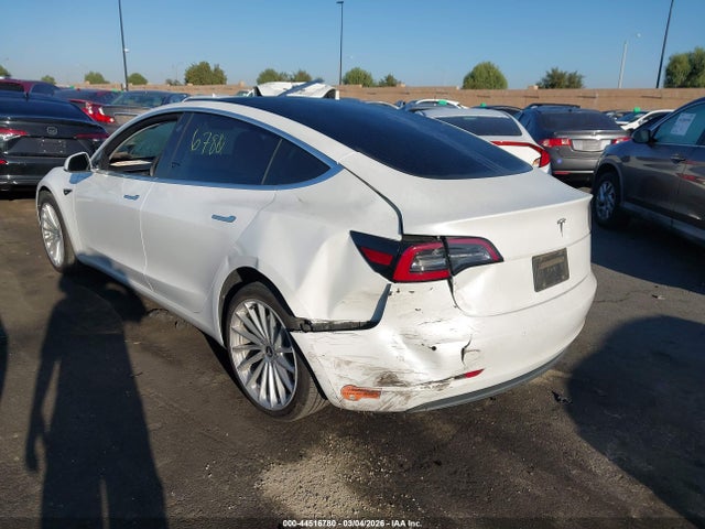 2020 TESLA MODEL 3 5YJ3E1EA0LF613814 Photo 2