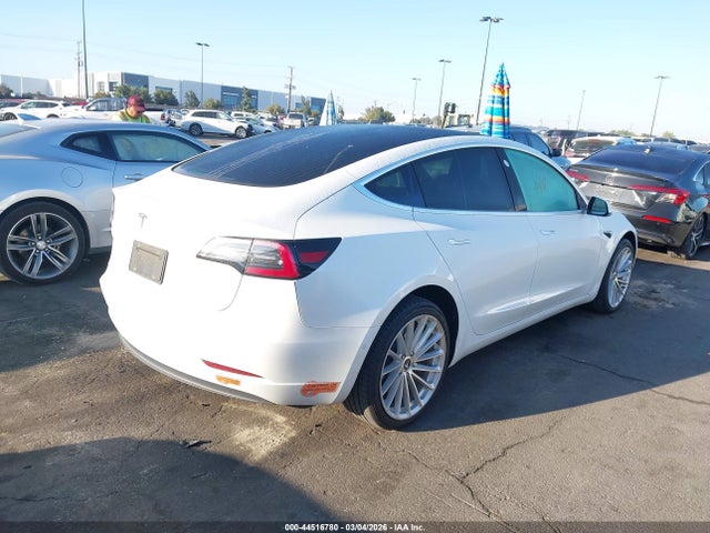 2020 TESLA MODEL 3 5YJ3E1EA0LF613814 Photo 3