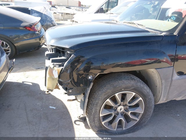 2004 Chevrolet Avalanche 1500 მანქანა იყიდება აუქციონზე, vin: 3GNEK12T14G267475, აუქციონის ნომერი: 44516783