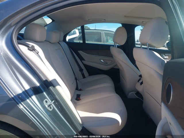 Продажа на аукционе авто 2021 Mercedes-benz E 350, vin: W1KZF8DB3MA897563, номер лота: 44516803