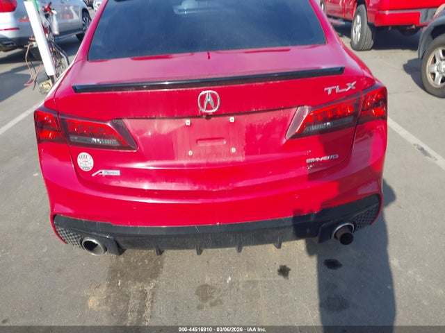 44516810 :رقم المزاد ، 19UUB3F66JA005838 vin ، 2018 Acura Tlx Tech   A-spec Pkgs مزاد بيع