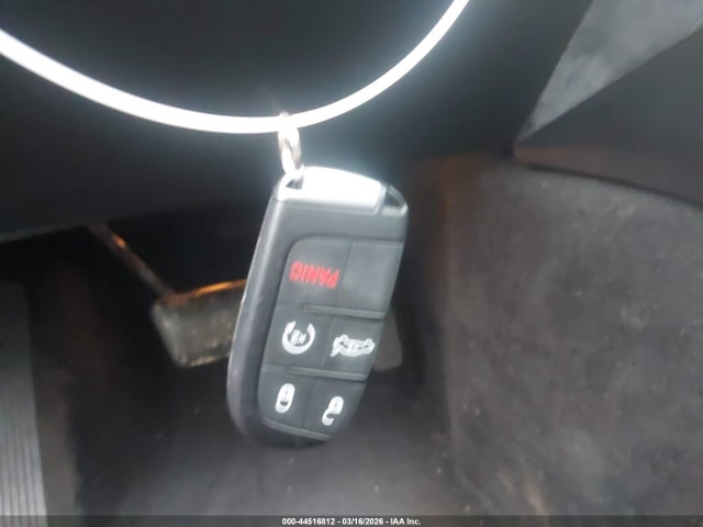 2013 CHRYSLER 300 2C3CCABT7DH710021 Photo 10