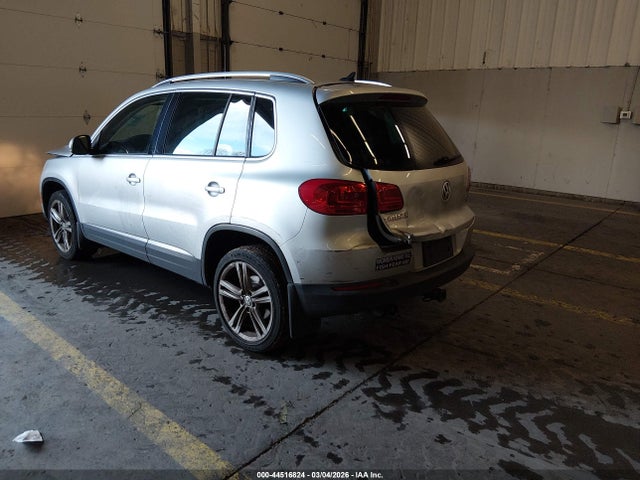 2013 Volkswagen Tiguan S/se/sel მანქანა იყიდება აუქციონზე, vin: WVGBV7AX4DW538102, აუქციონის ნომერი: 44516824