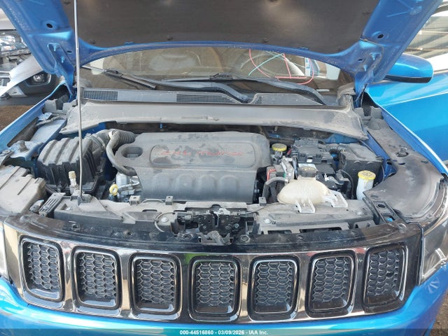 3C4NJCBB0JT471573 Jeep Compass Altitude Fwd