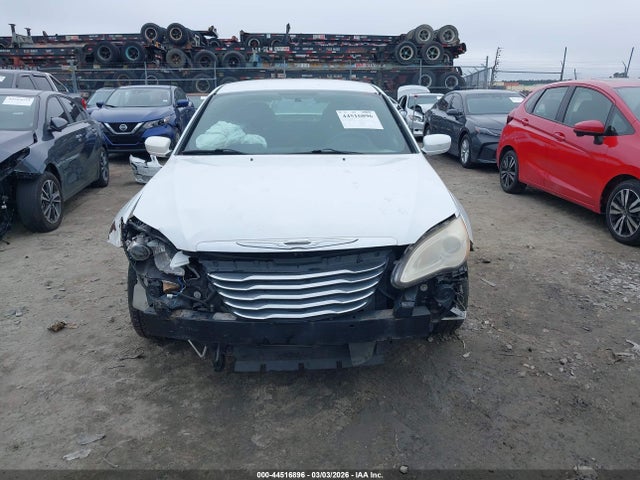 Aukcja sprzedaży 2011 Chrysler 200 Lx, vin: 1C3BC4FB8BN558348, numer aukcji: 44516896