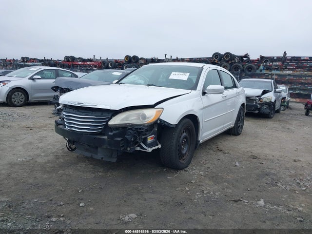 Aukcja sprzedaży 2011 Chrysler 200 Lx, vin: 1C3BC4FB8BN558348, numer aukcji: 44516896