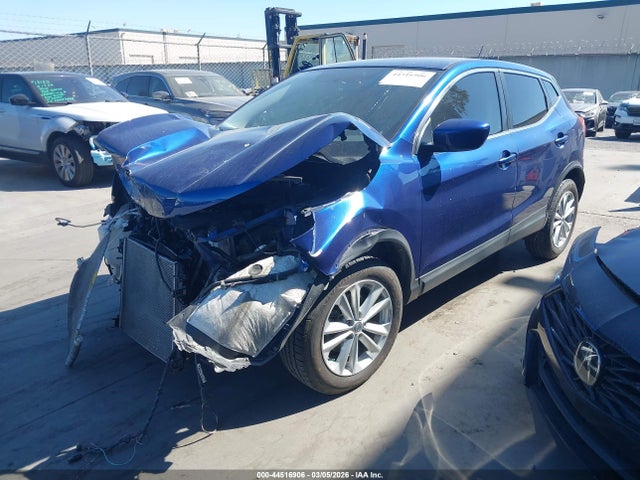 JN1BJ1CP2HW011212 Nissan Rogue Sport S