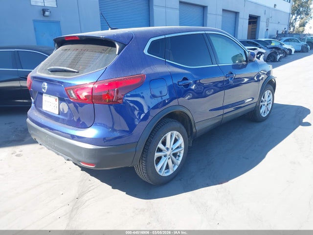 JN1BJ1CP2HW011212 Nissan Rogue Sport S