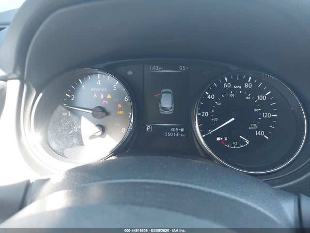 JN1BJ1CP2HW011212 Nissan Rogue Sport S