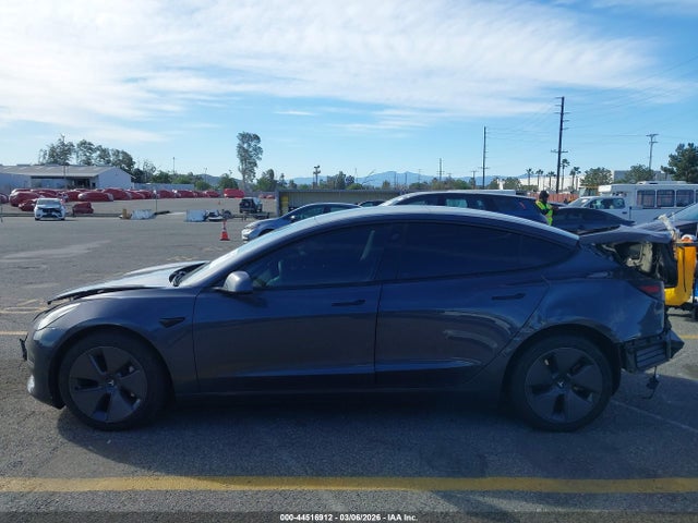 44516912 :رقم المزاد ، 5YJ3E1EA8PF650132 vin ، 2023 Tesla Model 3 Rear-wheel Drive مزاد بيع