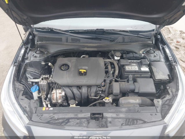 2021 Kia Forte Lxs მანქანა იყიდება აუქციონზე, vin: 3KPF24AD2ME264587, აუქციონის ნომერი: 44516917