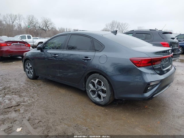 2021 Kia Forte Lxs მანქანა იყიდება აუქციონზე, vin: 3KPF24AD2ME264587, აუქციონის ნომერი: 44516917