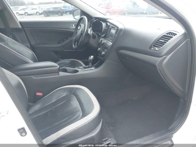 44516918 :رقم المزاد ، KNAGR4A68B5093318 vin ، 2011 Kia Optima Sx مزاد بيع