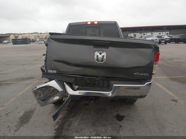 2022 Ram 2500 Tradesman  4x4 6'4 Box მანქანა იყიდება აუქციონზე, vin: 3C6UR5CL2NG393018, აუქციონის ნომერი: 44516924