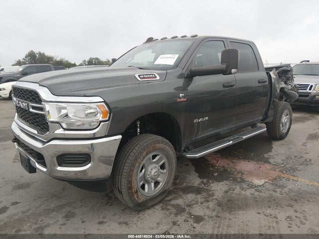2022 Ram 2500 Tradesman  4x4 6'4 Box მანქანა იყიდება აუქციონზე, vin: 3C6UR5CL2NG393018, აუქციონის ნომერი: 44516924