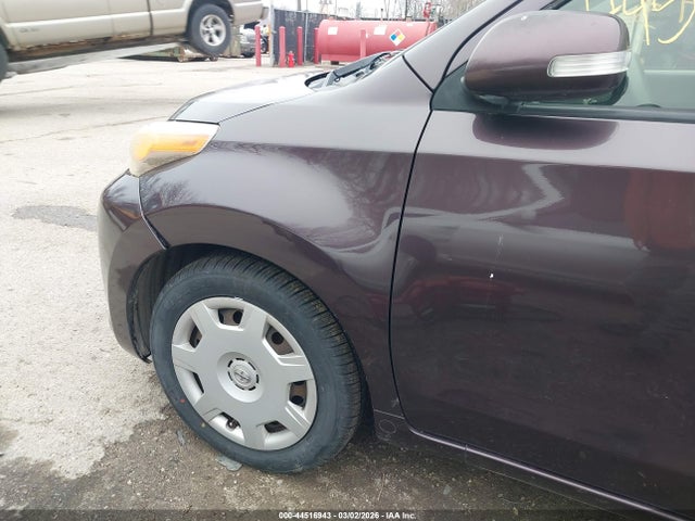 2013 SCION XD JTKKUPB43D1037185 Photo 5