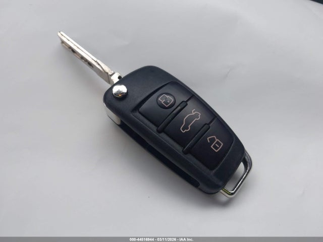 2017 AUDI A3 WAUJ8GFF1H1059885 Photo 10