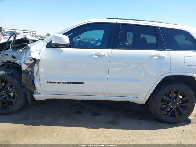 Продаж на аукціоні авто 2018 Jeep Grand Cherokee Altitude 4x4, vin: 1C4RJFAG2JC136679, номер лоту: 44516954