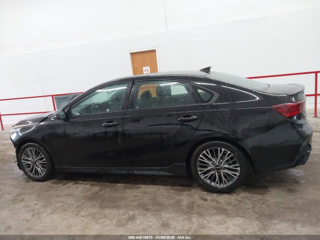 Продаж на аукціоні авто 2022 Kia Forte Gt-line, vin: 3KPF54AD2NE426534, номер лоту: 44516970